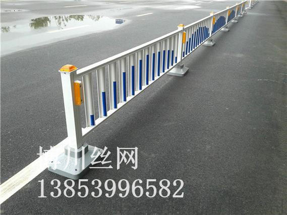 嘉兴市市政道路护栏铁艺围墙护栏 - 一站式服务
